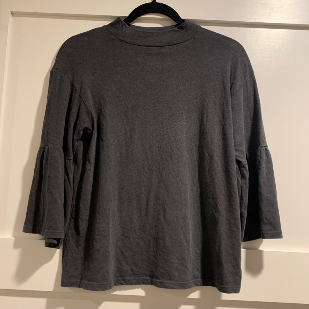 Women's Billabong Charcoal 3/4 Sleeve Top